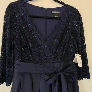 NWT | Jessica Howard Navy Lace/Sequin Bodice Sleeve Tie Waist Satin Ball Gown